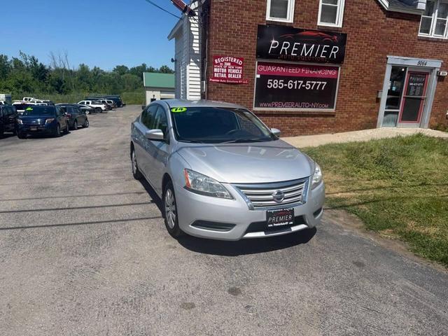 Photo of 2014 Brilliant Silver Nissan Sentra