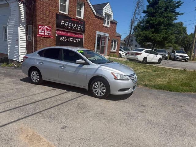 Photo of 2014 Brilliant Silver Nissan Sentra