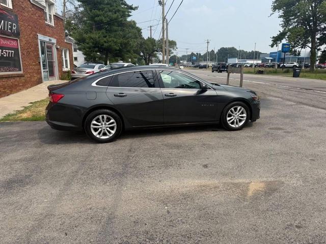 Photo of 2016 Blue Velvet Metallic Chevrolet Malibu