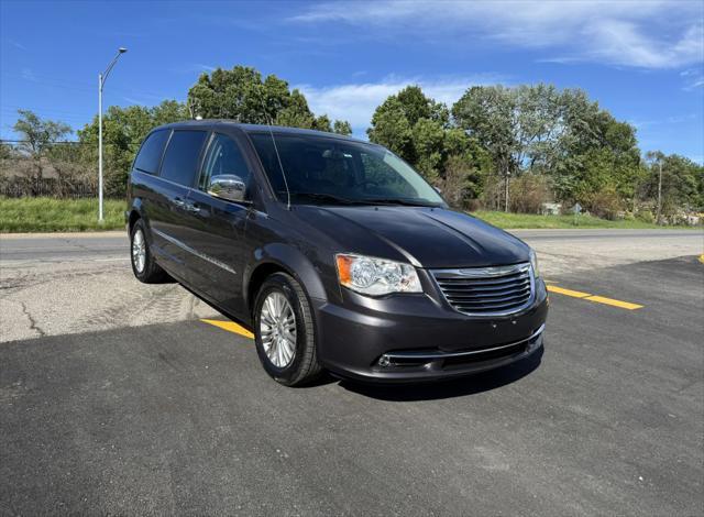 2015 Chrysler Town & Country