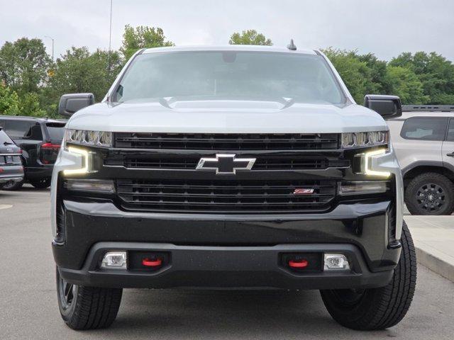 Photo of 2022 Silver Ice Metallic Chevrolet Silverado 1500