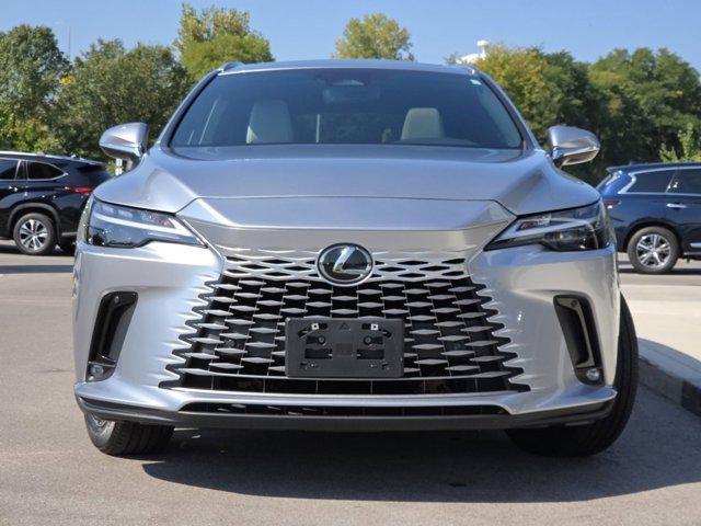 Photo of 2023 Iridium Lexus RX 350