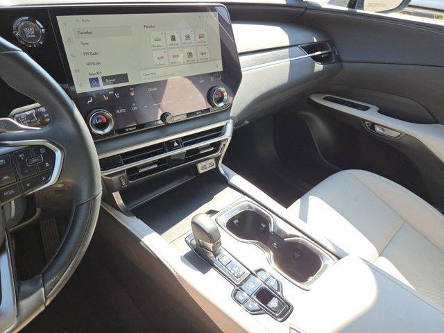 Photo of 2023 Iridium Lexus RX 350