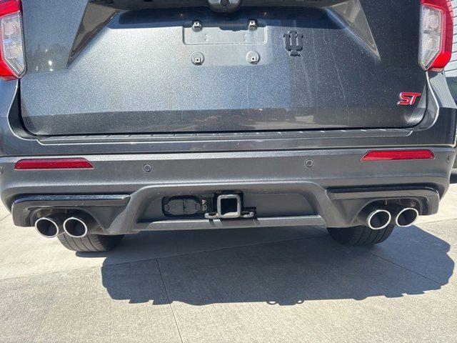 Photo of 2020 Magnetic Metallic Ford Explorer
