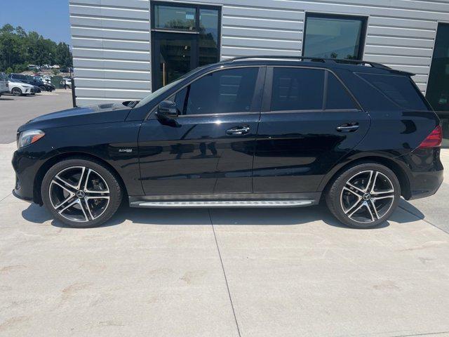 Photo of 2018 Black Mercedes-Benz AMG GLE 43