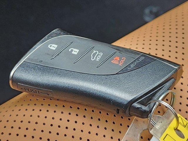 Photo of 2024 Cloudburst Gray Lexus ES 300h
