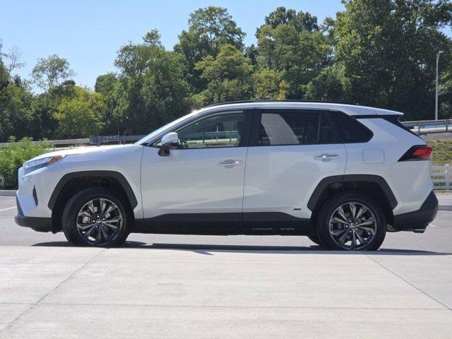 Photo of 2023 Wind Chill Pearl Toyota RAV4 Hybrid