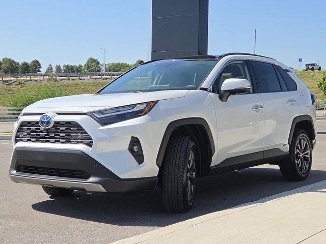 Photo of 2023 Wind Chill Pearl Toyota RAV4 Hybrid