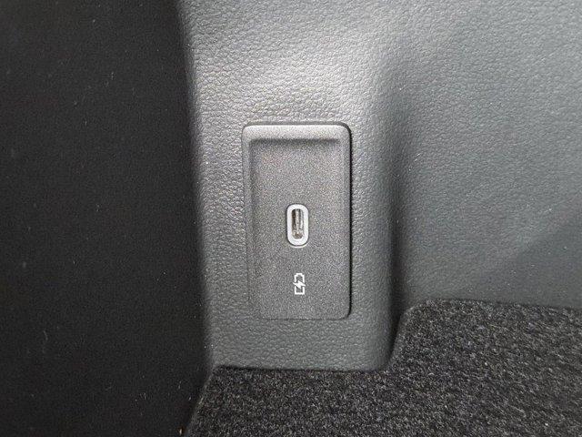 Photo of 2025 Deep Black Pearl Volkswagen Atlas Cross Sport