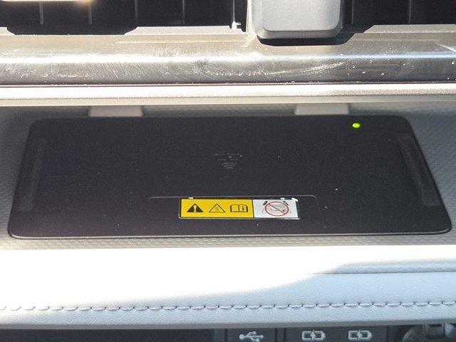Photo of 2023 Magnetic Gray Metallic Toyota Highlander