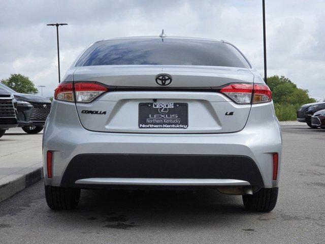 Photo of 2022 Classic Silver Metallic Toyota Corolla