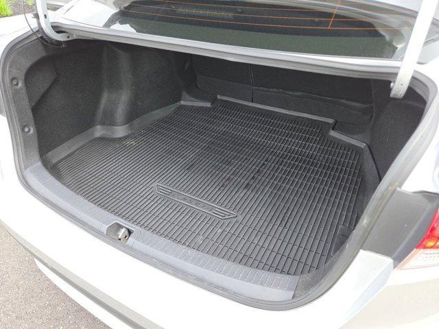 Photo of 2022 Classic Silver Metallic Toyota Corolla