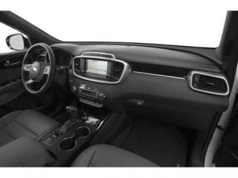 Photo of 2019 Ebony Black Kia Sorento