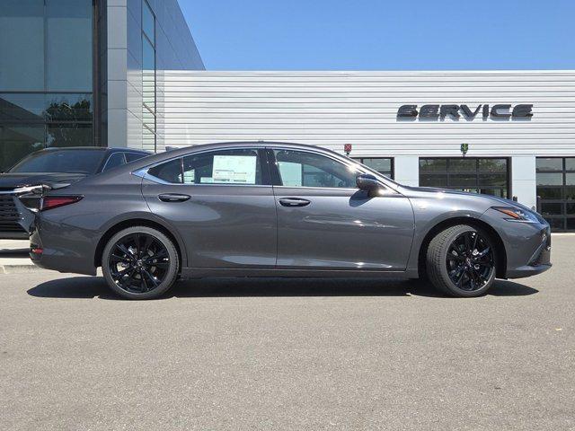 Photo of 2025 Cloudburst Gray Lexus ES 300h