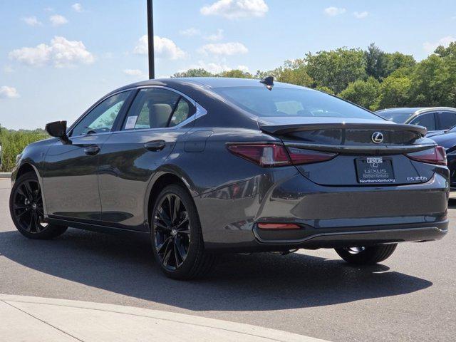 Photo of 2025 Cloudburst Gray Lexus ES 300h