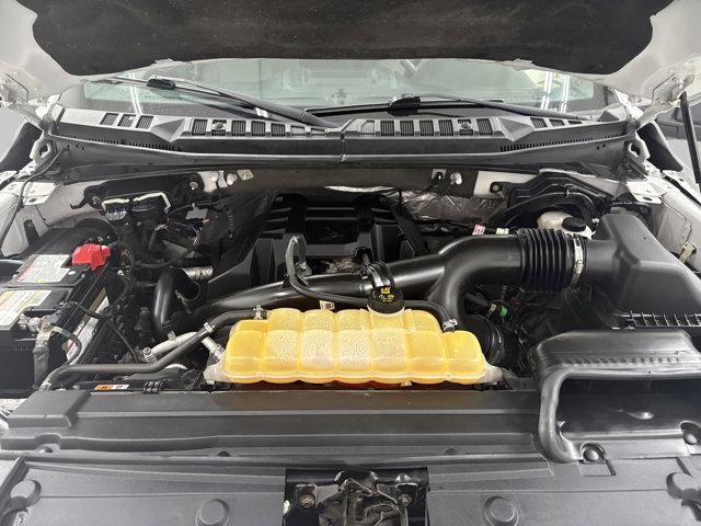 Photo of 2017 Oxford White Ford F-150