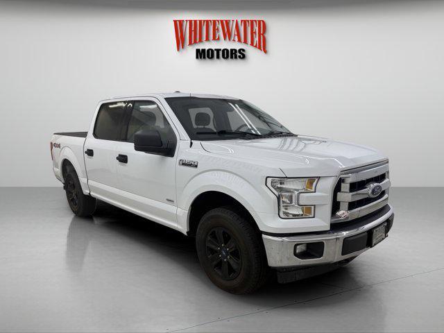 Photo of 2017 Oxford White Ford F-150