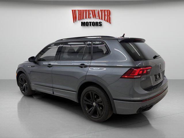 Photo of 2023 Platinum Gray Metallic Volkswagen Tiguan