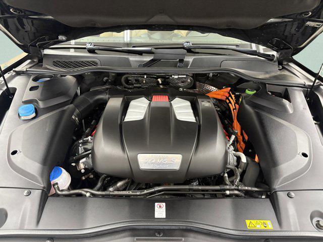 Photo of 2017 Black Porsche Cayenne