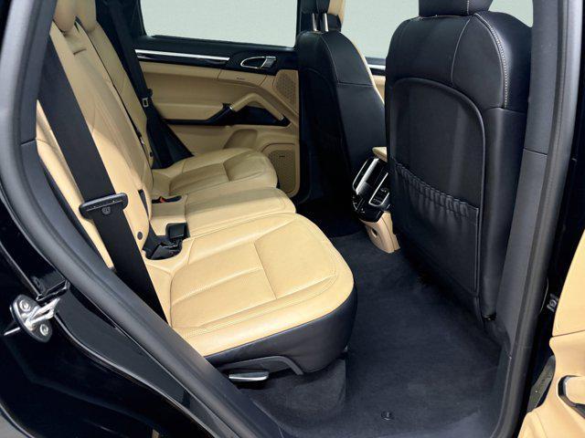 Photo of 2017 Black Porsche Cayenne