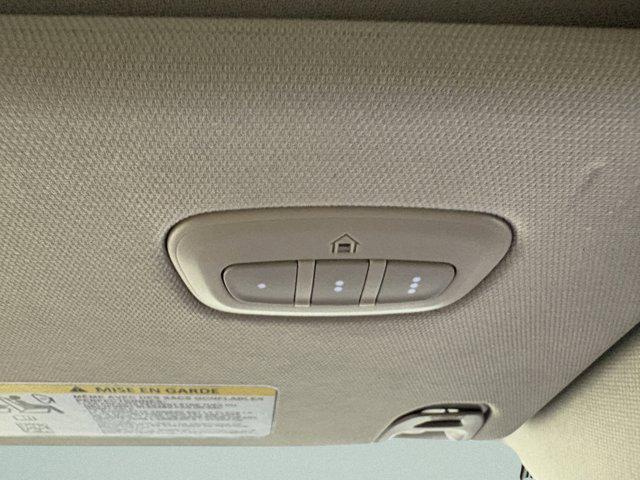 Photo of 2022 Bright White Clearcoat RAM 1500