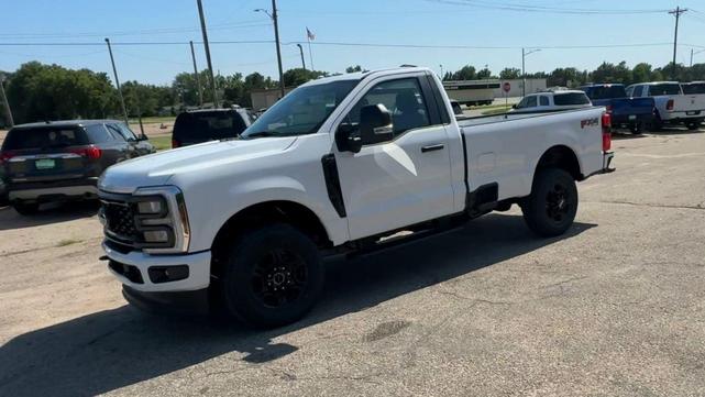 Photo of 2024 OXFORD WHITE Ford F-350