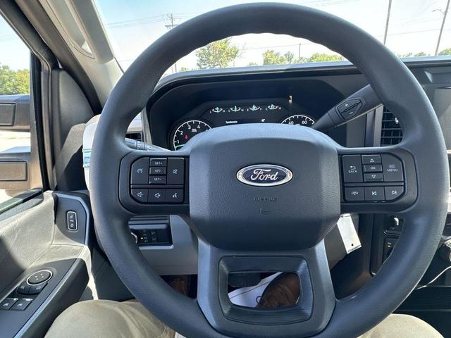 Photo of 2024 OXFORD WHITE Ford F-350