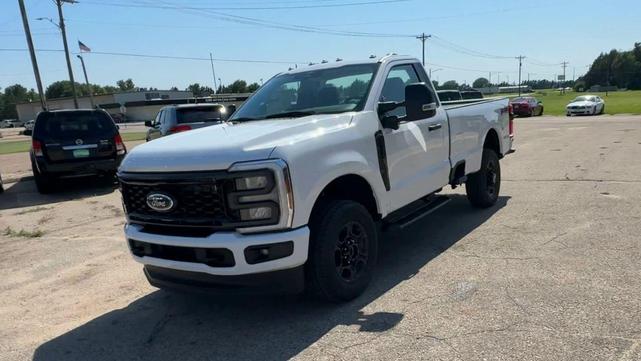 Photo of 2024 OXFORD WHITE Ford F-350