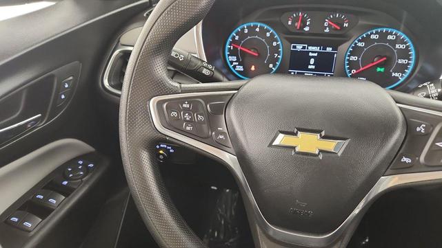 Photo of 2022 Mosaic Black Metallic Chevrolet Equinox