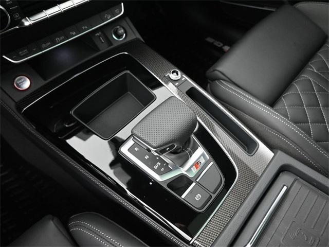 Photo of 2024 Glacier White Metallic Audi SQ5