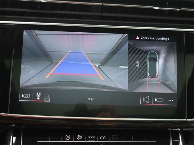 Photo of 2024 Samurai Gray Metallic Audi Q7