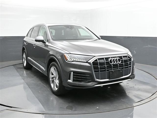Photo of 2024 Samurai Gray Metallic Audi Q7