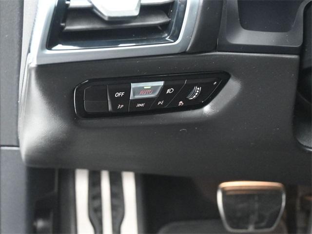 Photo of 2021 Alpine White BMW M850