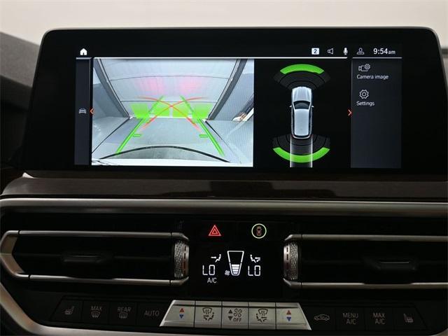 Photo of 2023 White Metallic BMW X3