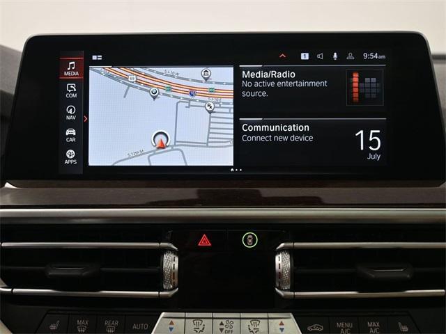 Photo of 2023 White Metallic BMW X3