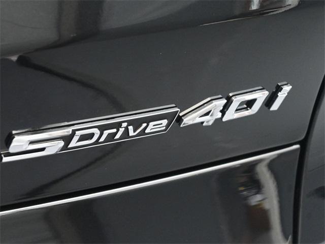 Photo of 2026 Black Sapphire Metallic BMW X5