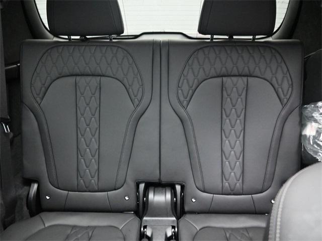 Photo of 2023 Skyscraper Gray Metallic BMW X7