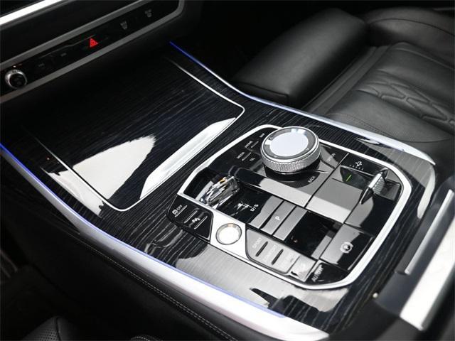 Photo of 2023 Skyscraper Gray Metallic BMW X7
