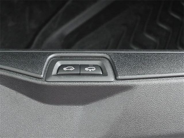 Photo of 2023 Skyscraper Gray Metallic BMW X7