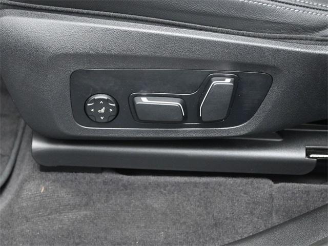 Photo of 2024 Alpine White BMW X3