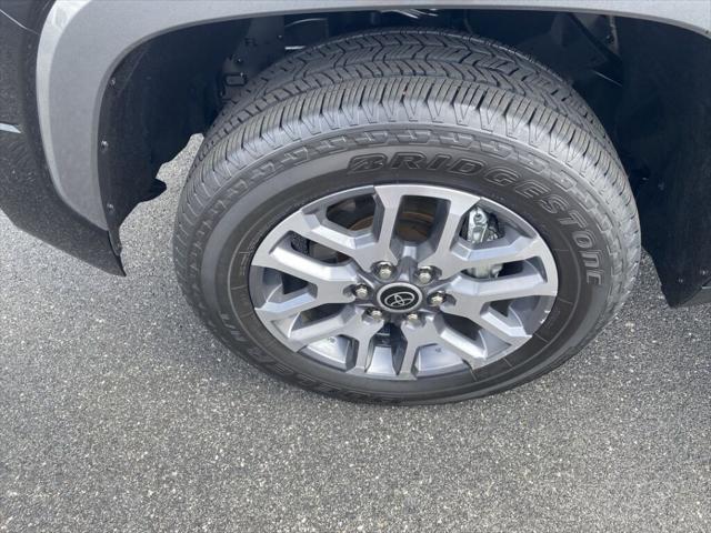 Photo of 2023 Midnight Black Metallic Toyota Tundra