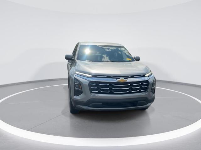 Photo of 2025 Sterling Gray Metallic Chevrolet Equinox