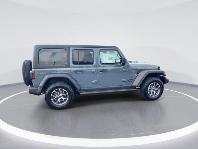 Photo of 2025 Anvil Clearcoat Jeep Wrangler