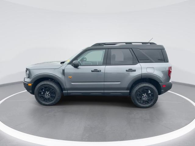 Photo of 2025 CARBONIZED GRAY METALLIC Ford Bronco Sport