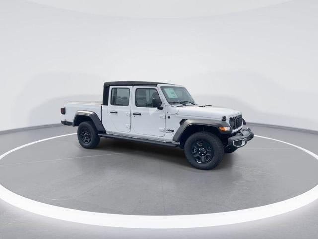 Photo of 2025 Bright White Clearcoat Jeep Gladiator