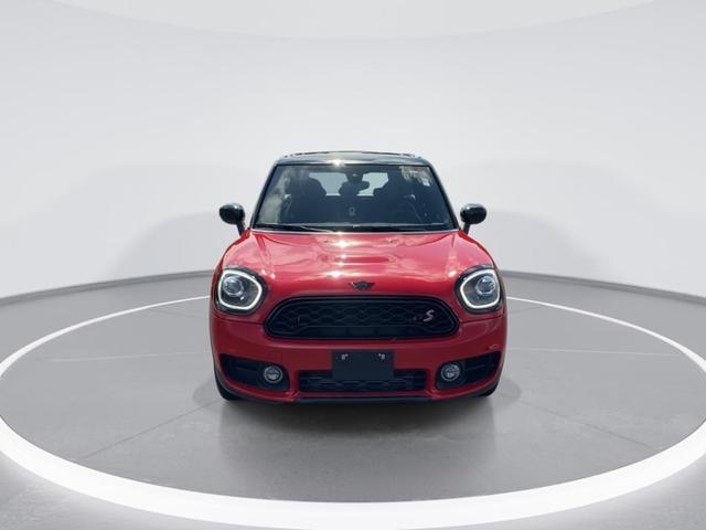 Photo of 2020 Chili Red MINI Countryman