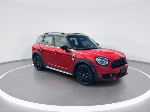 Photo of 2020 Chili Red MINI Countryman