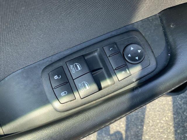 Photo of 2022 Granite Pearlcoat Dodge Challenger