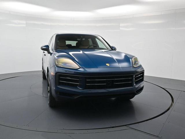 Photo of 2024 Montego Blue Metallic Porsche Cayenne