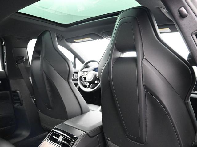 Photo of 2025 Madeira Porsche Panamera